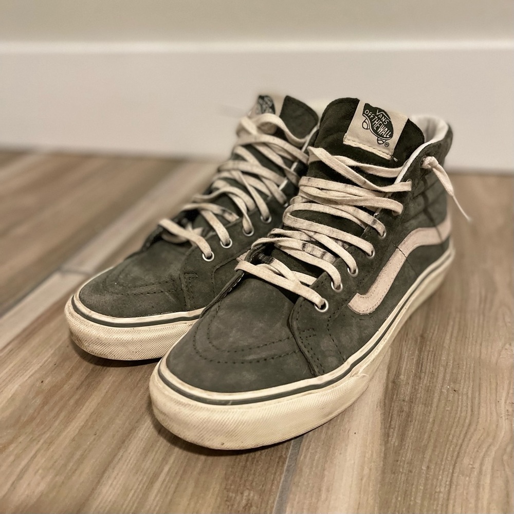 Womens 9 Vans Sk8-hi Classics Suede Olive Green